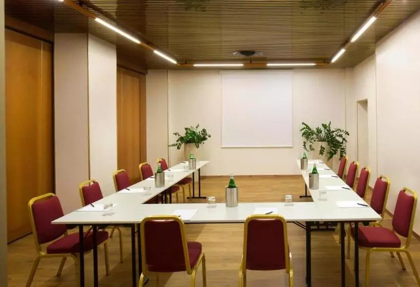 Starhotels Cristallo Palace