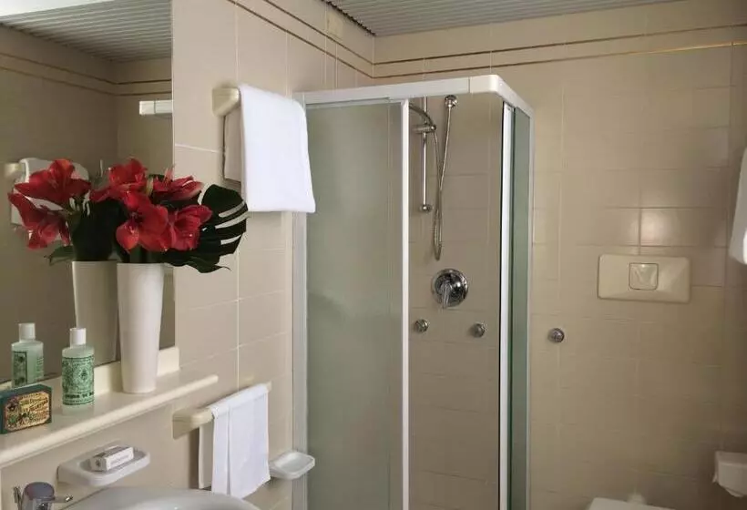 Starhotels Cristallo Palace