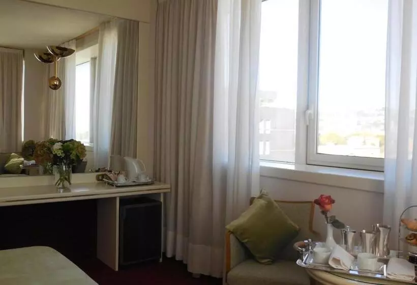 Starhotels Cristallo Palace