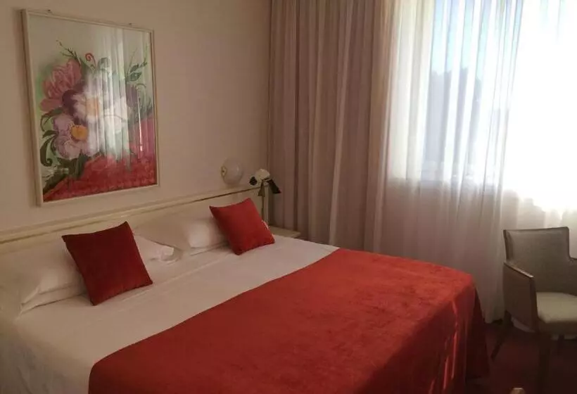 Starhotels Cristallo Palace