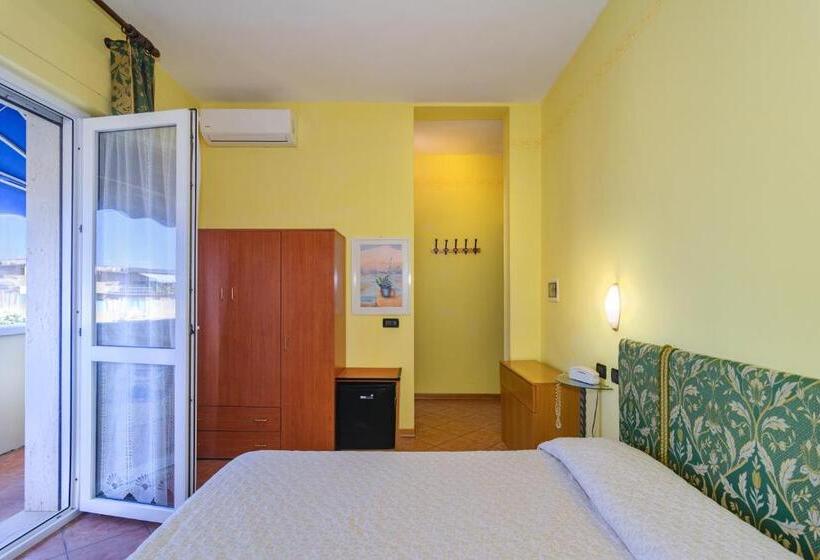 Bh Colombo Hotel Boschetto Holiday