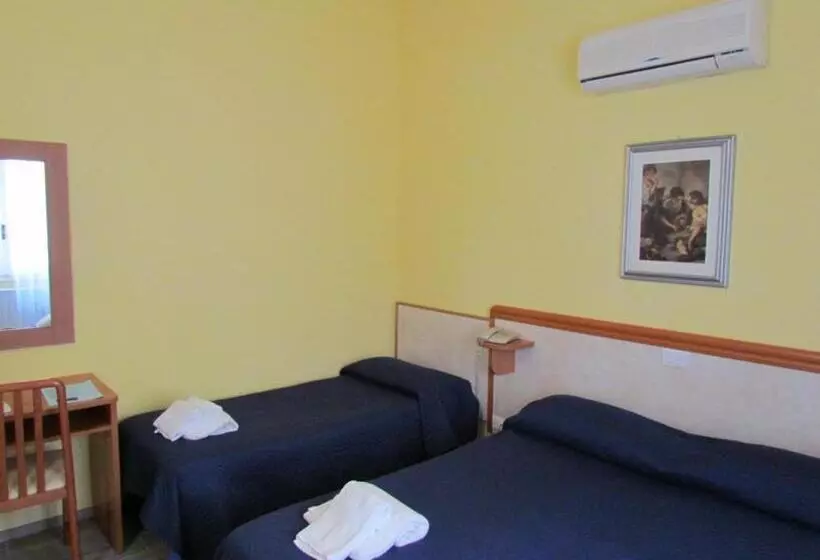 Bh Colombo Hotel Boschetto Holiday