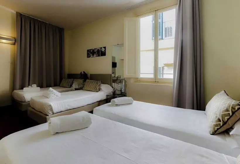 هتل Albergo Firenze