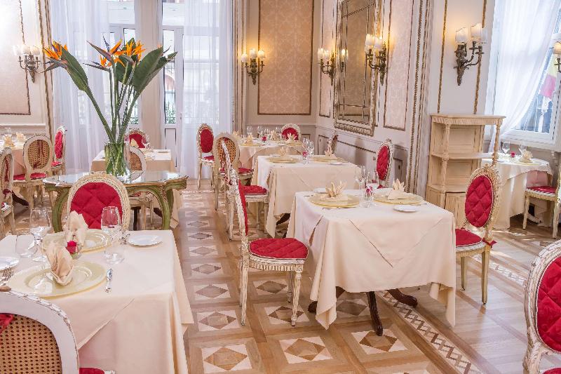 ホテル Bristol Palace