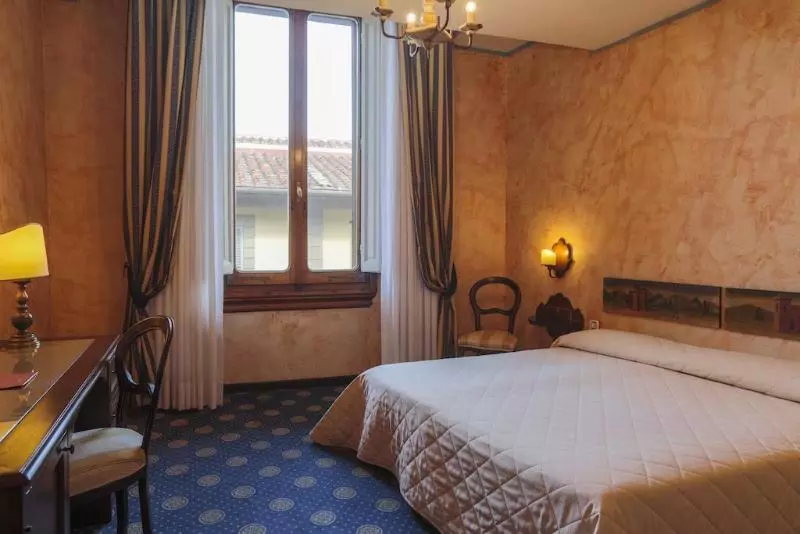 هتل Croce Di Malta