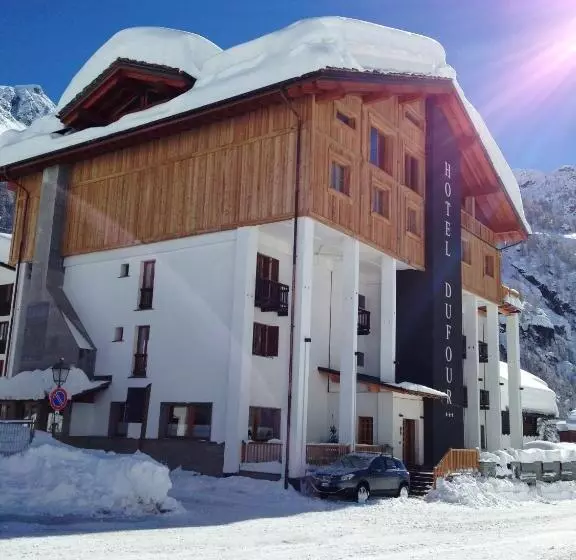 בית מלון כפרי Dufour