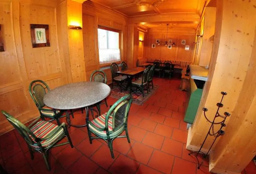 בית מלון כפרי Dufour