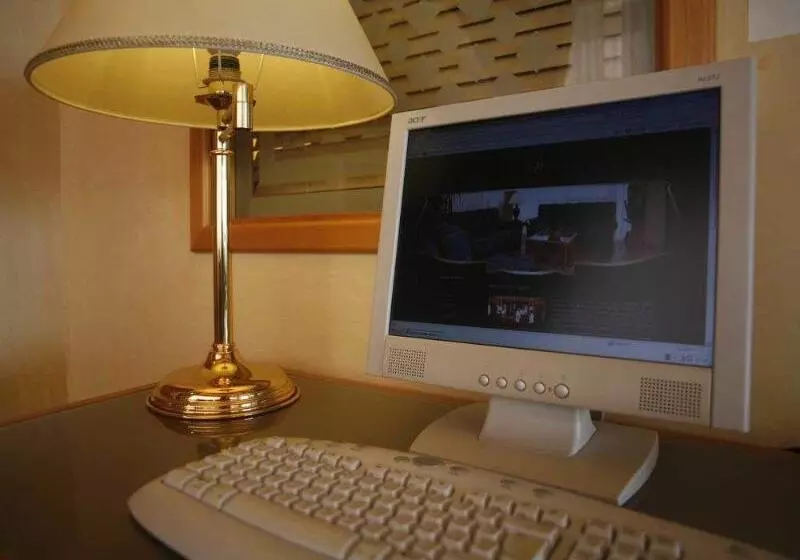 فندق Florida Lerici