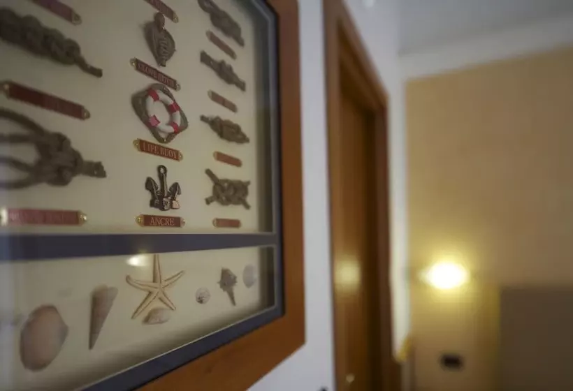 فندق Florida Lerici