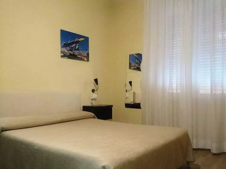 هتل Giappone Inn Parking