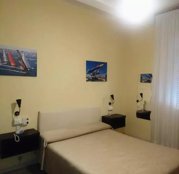 هتل Giappone Inn Parking