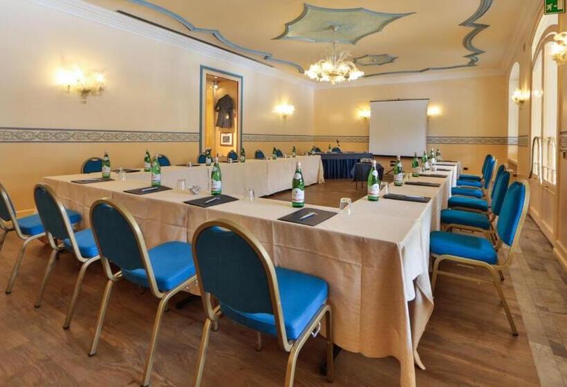 فندق Th Madonna Di Campiglio | Golf