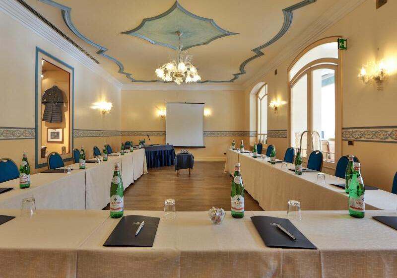 فندق Th Madonna Di Campiglio | Golf