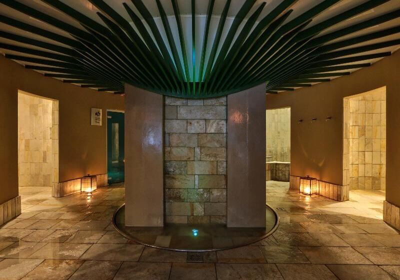 فندق Th Madonna Di Campiglio | Golf