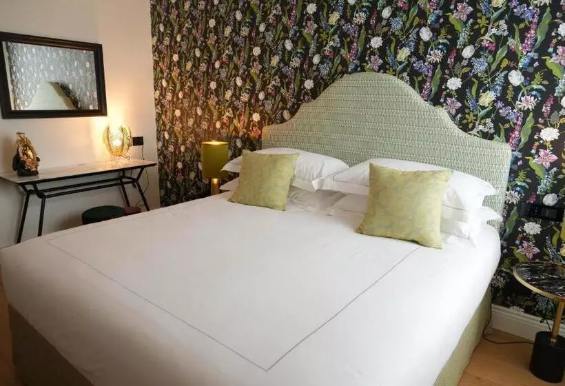 فندق Jolly Charme Suite