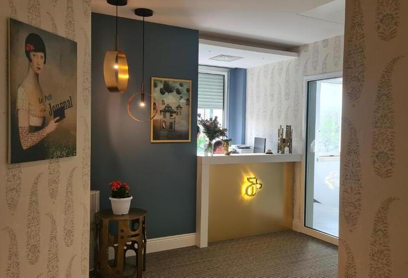 Hôtel Jolly Charme Suite