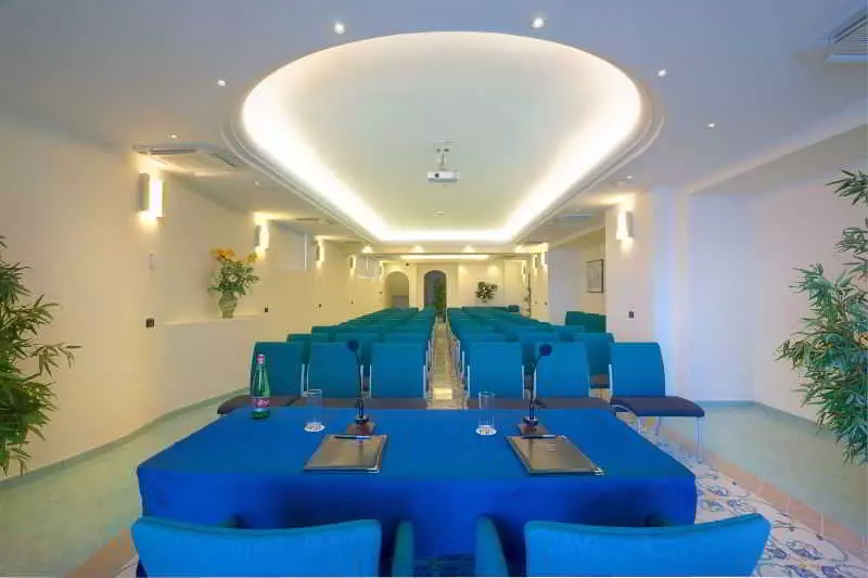 ホテル Le Querce Resort Sea Thermae & Spa