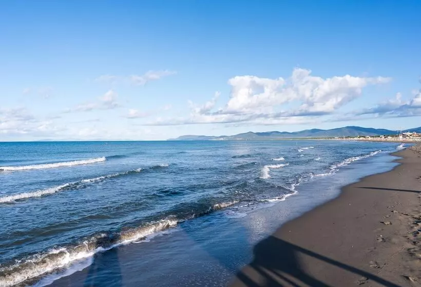 Lola Piccolo Hotel E Appartamenti