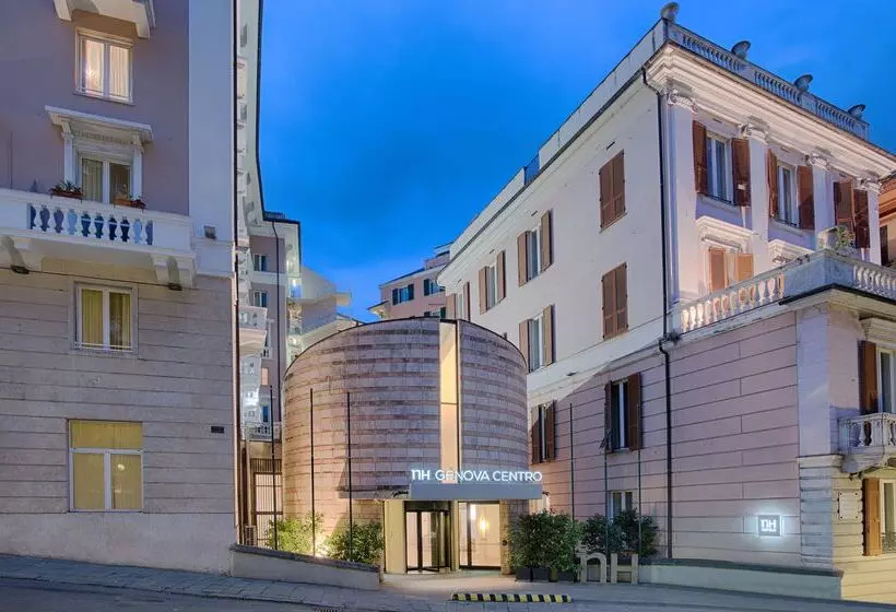 Otel NH Genova Centro