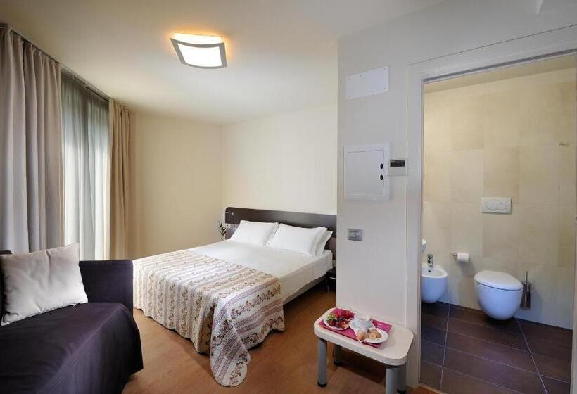 בית מלון כפרי Pasha