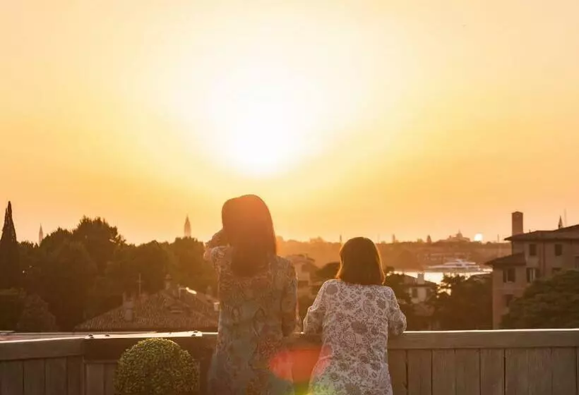 Hotel & Residence Venezia 2000