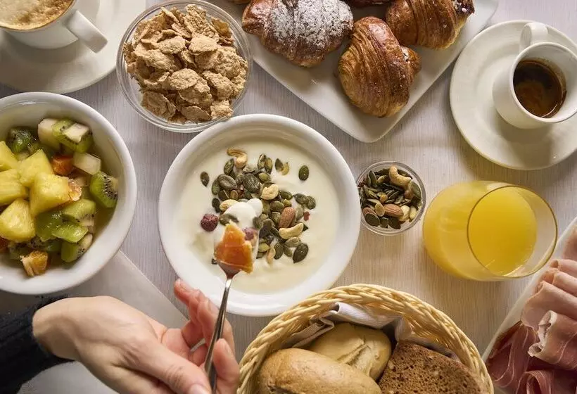 هتل Rivoli Boutique