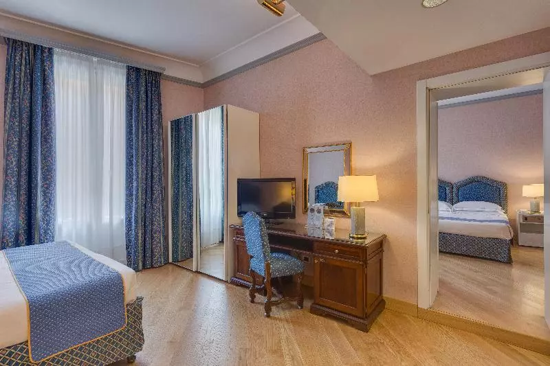 هتل Rivoli Boutique