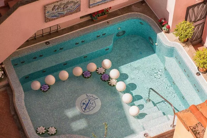 هتل Rivoli Boutique