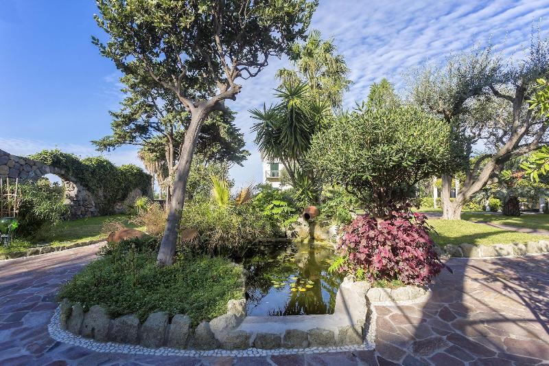 هتل Terme Tritone Resort & Spa