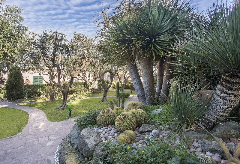 هتل Terme Tritone Resort & Spa