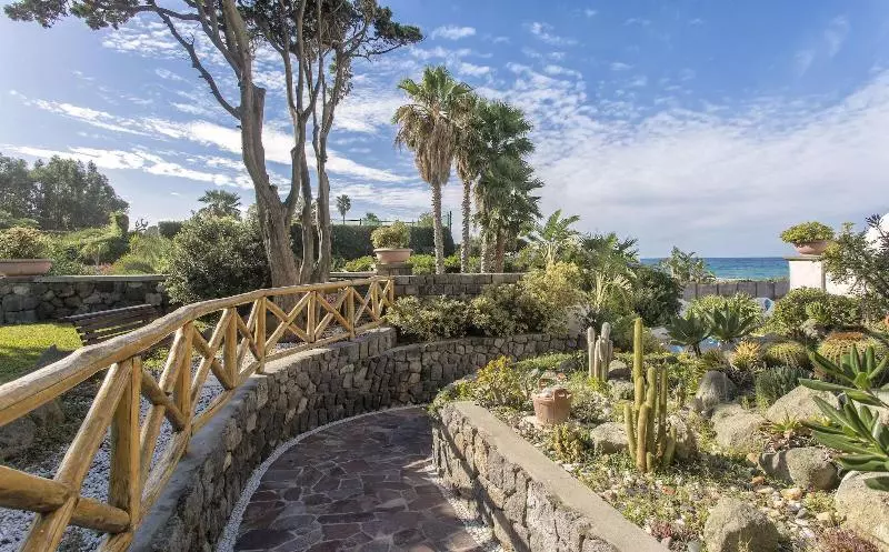 酒店 Terme Tritone Resort & Spa