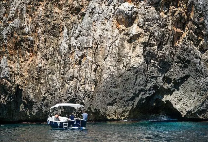 Terminal   Caroli Hotels