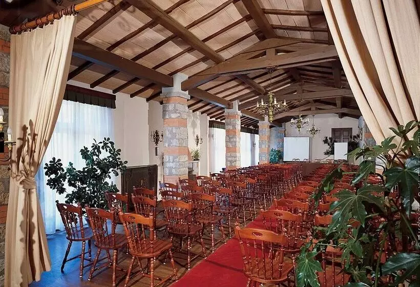 Отель Villa Le Rondini