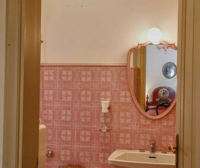 Отель Villa Le Rondini