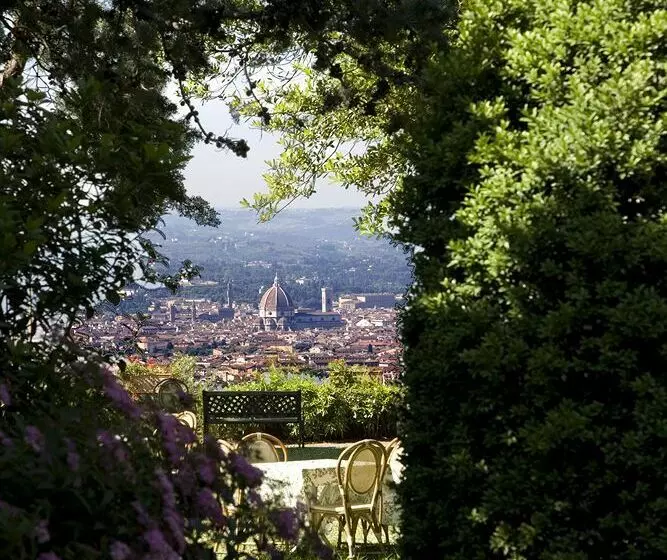 Отель Villa Le Rondini