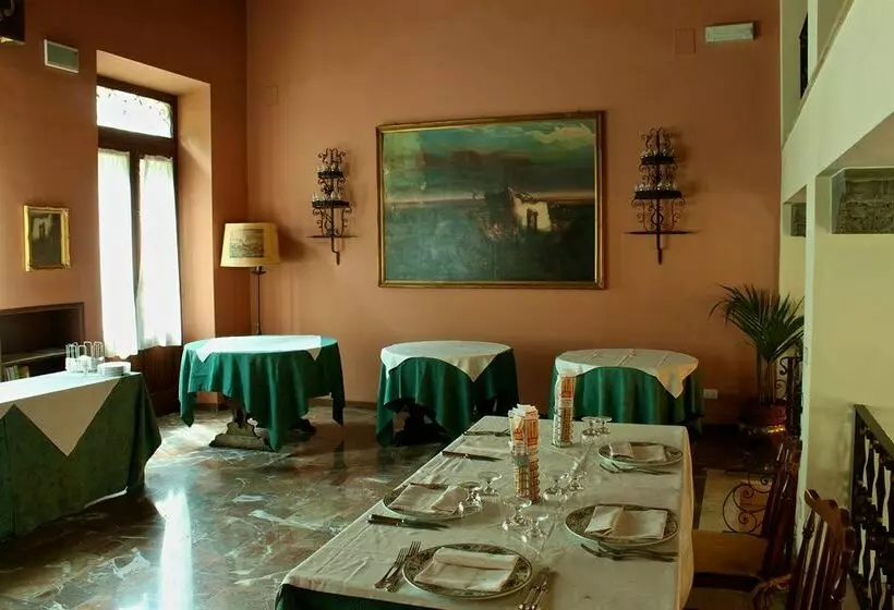 Отель Villa Le Rondini