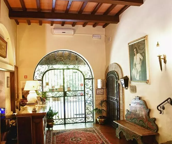 Отель Villa Le Rondini