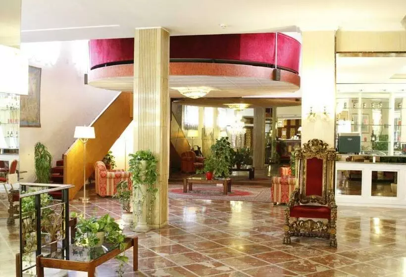 בית מלון כפרי Grand  Hermitage