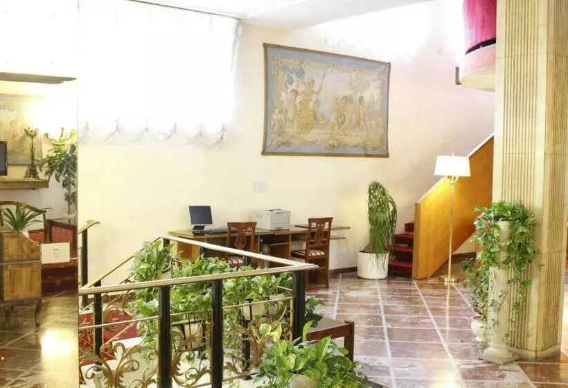 בית מלון כפרי Grand  Hermitage