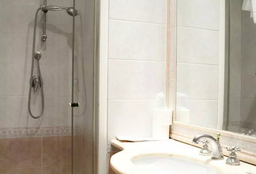 בית מלון כפרי Grand  Hermitage