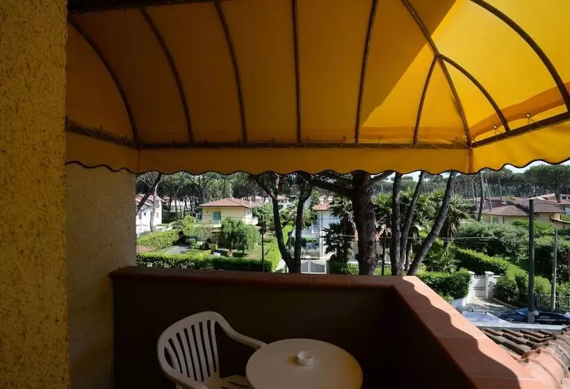 Отель Giulio Cesare