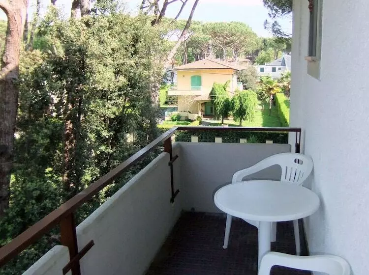 Отель Giulio Cesare