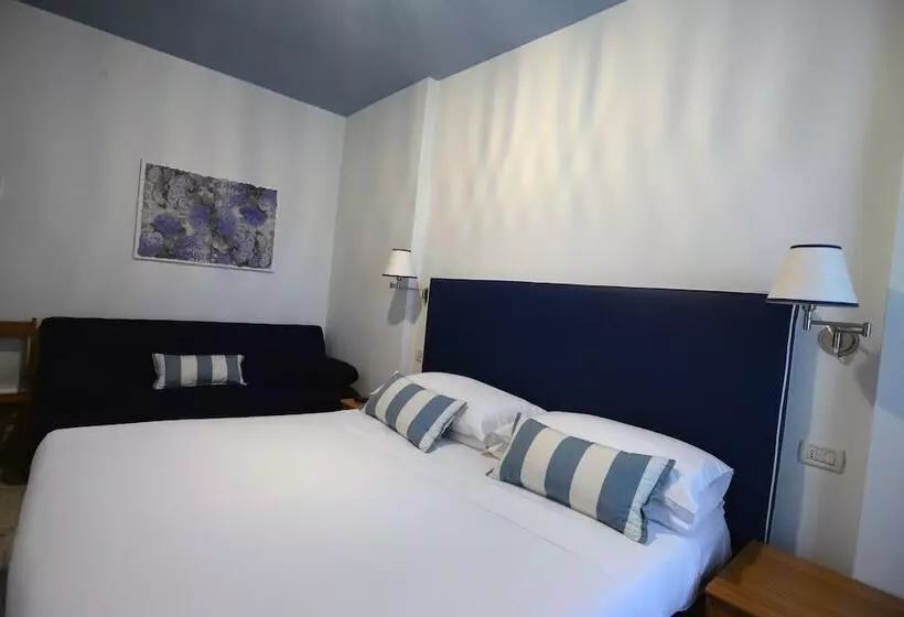 Отель Giulio Cesare