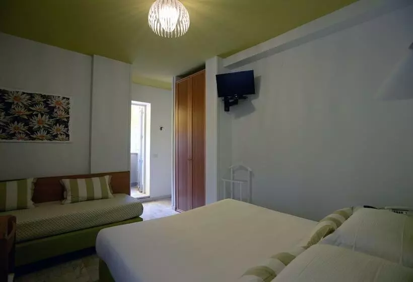 Отель Giulio Cesare