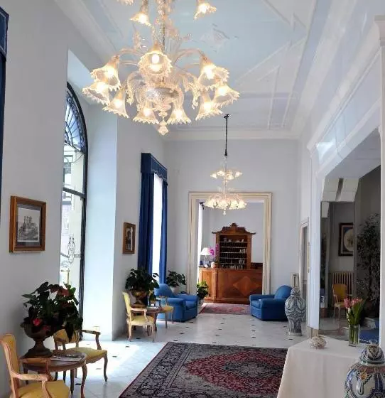 ホテル Grande Albergo Quattro Stagioni