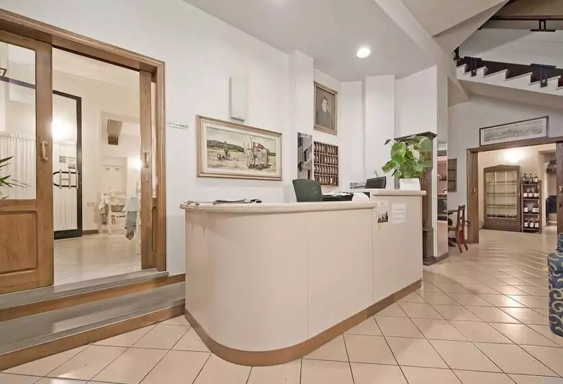 ホテル Italia Ristorante Pizzeria