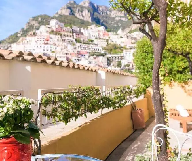 בית מלון כפרי L Ancora