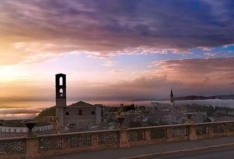 هتل Albergo Ristorante La Rosetta