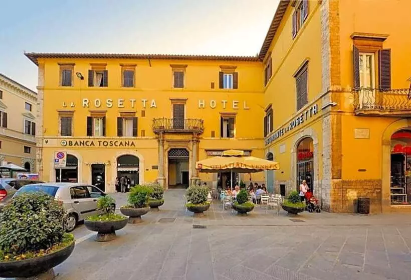 هتل Albergo Ristorante La Rosetta
