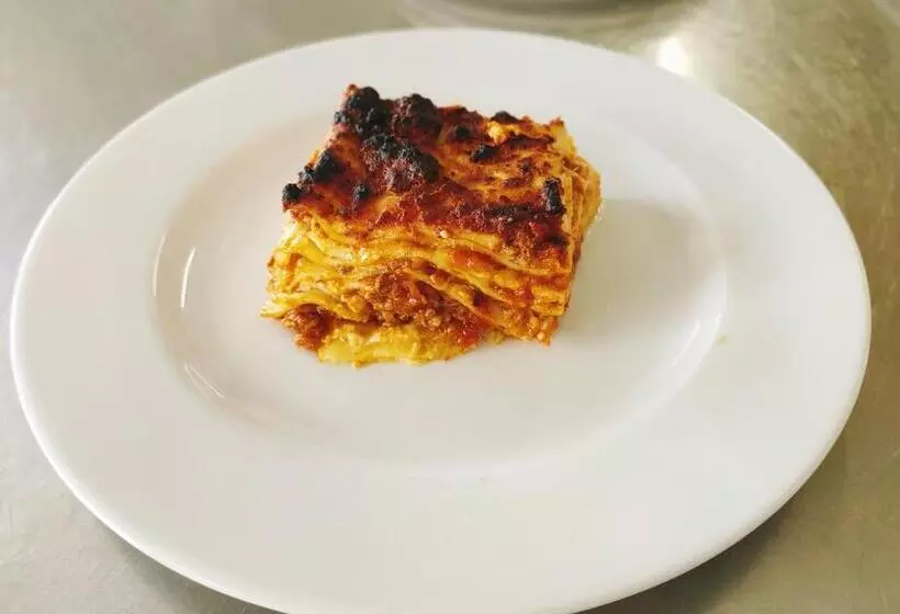 בית מלון כפרי Leonardo Da Vinci